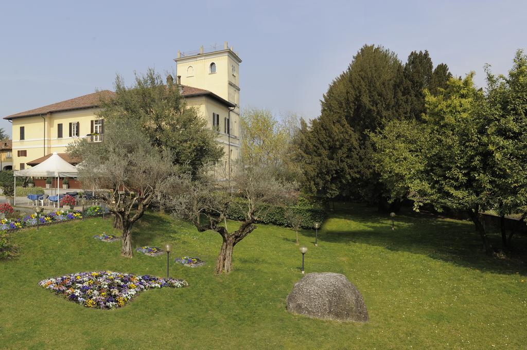 Al Castello Bed And Breakfast Cornate d'Adda エクステリア 写真