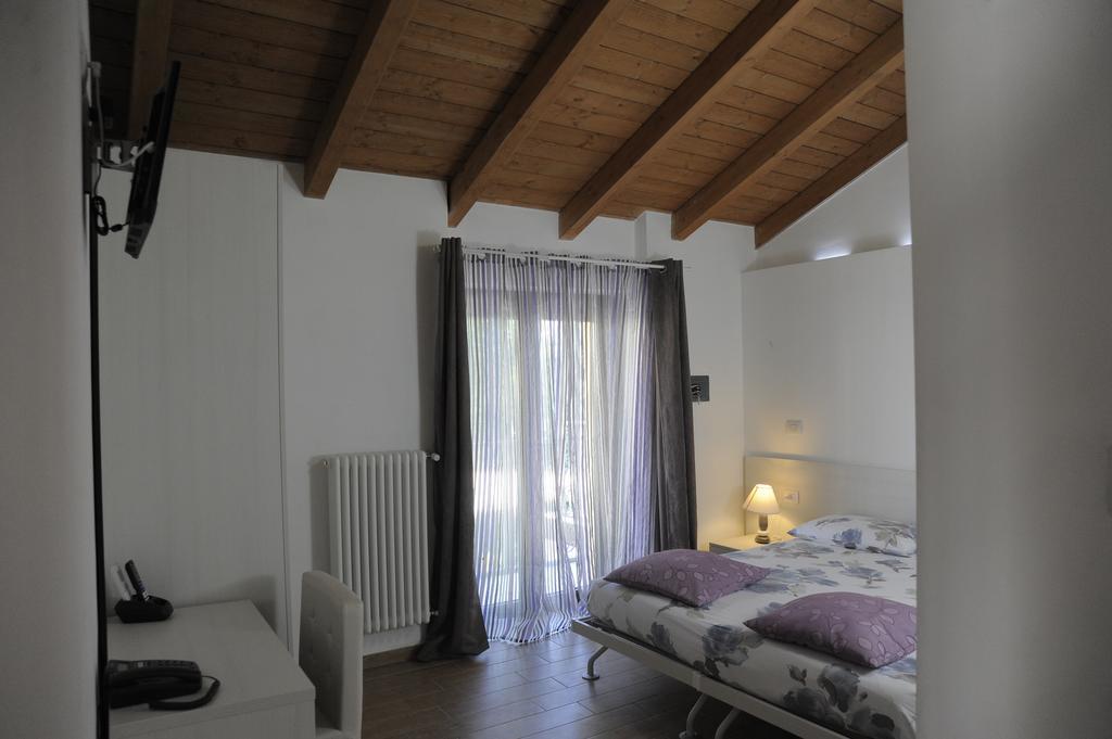 Al Castello Bed And Breakfast Cornate d'Adda エクステリア 写真